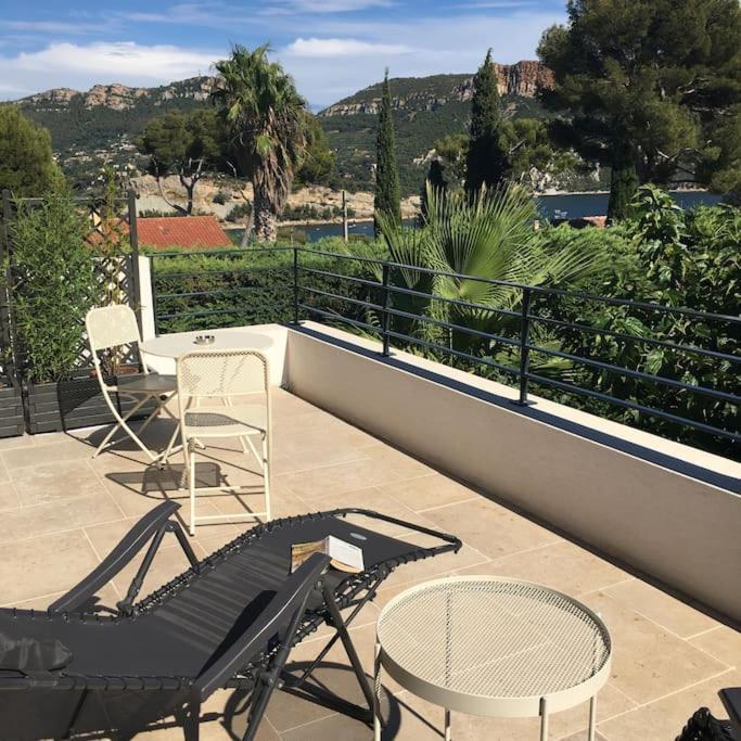 Cassis Calanques, 2 Pieces Grande Terrasse Vue Mer Extérieur photo